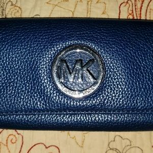 Blue card wallet